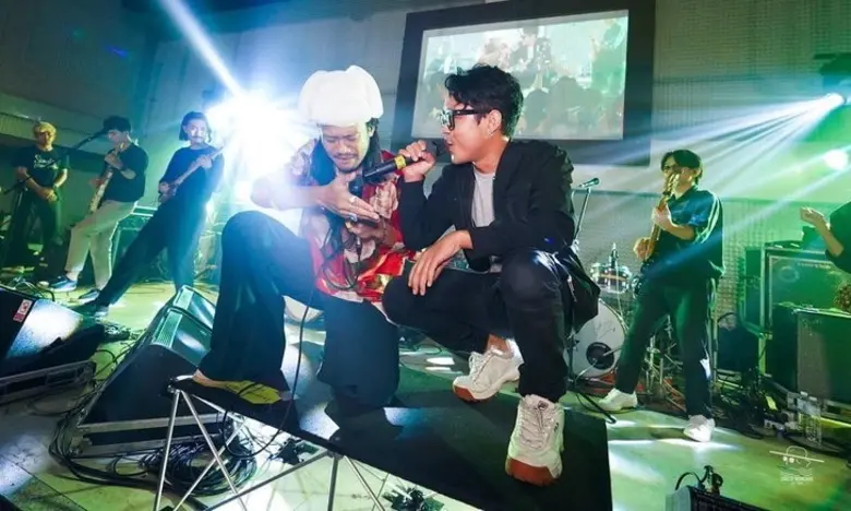 ฉลองยอดวิวทะลุ 100 ล้าน!! "สิงโต นำโชค และ โจ๊ก โซคูล" ส่ง "ขวานบิ่น" ภาคต่อเวอร์ชั่น 3 ช่า ขอบคุณแฟนๆ