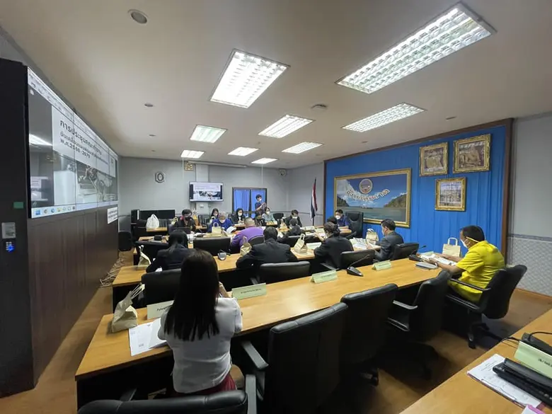 สำนักงานพัฒนาฝีมือแรงงานตราด จัดประชุมคณะทำงานจัดทำแผนพัฒนากำลังคนจังหวัดตราด เพื่อรวบรวมแผนพัฒนากำลังคนของจังหวัด พ.ศ. 2566 - 2570