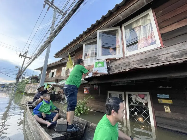 อาคเนย์ประกันชีวิต ส่งต่อความห่วงใยถึงผู้...