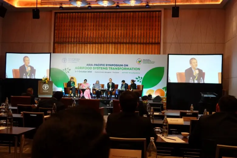 มร.อิชิโระ ซะกะกุระ กรรมการผู้จัดการใหญ่ ...