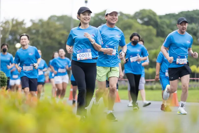 ยูโอบี ประเทศไทยนำทีมพนักงาน ลูกค้า พร้อมด้วยพันธมิตรธุรกิจ กว่า 1,500 คน ส่งต่อความดีในกิจกรรม 2022 UOB Global Heartbeat Run/Walk