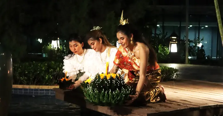 ฉลองเทศกาลลอยกระทง ดื่มด่ำบรรยากาศคืนวันเ...