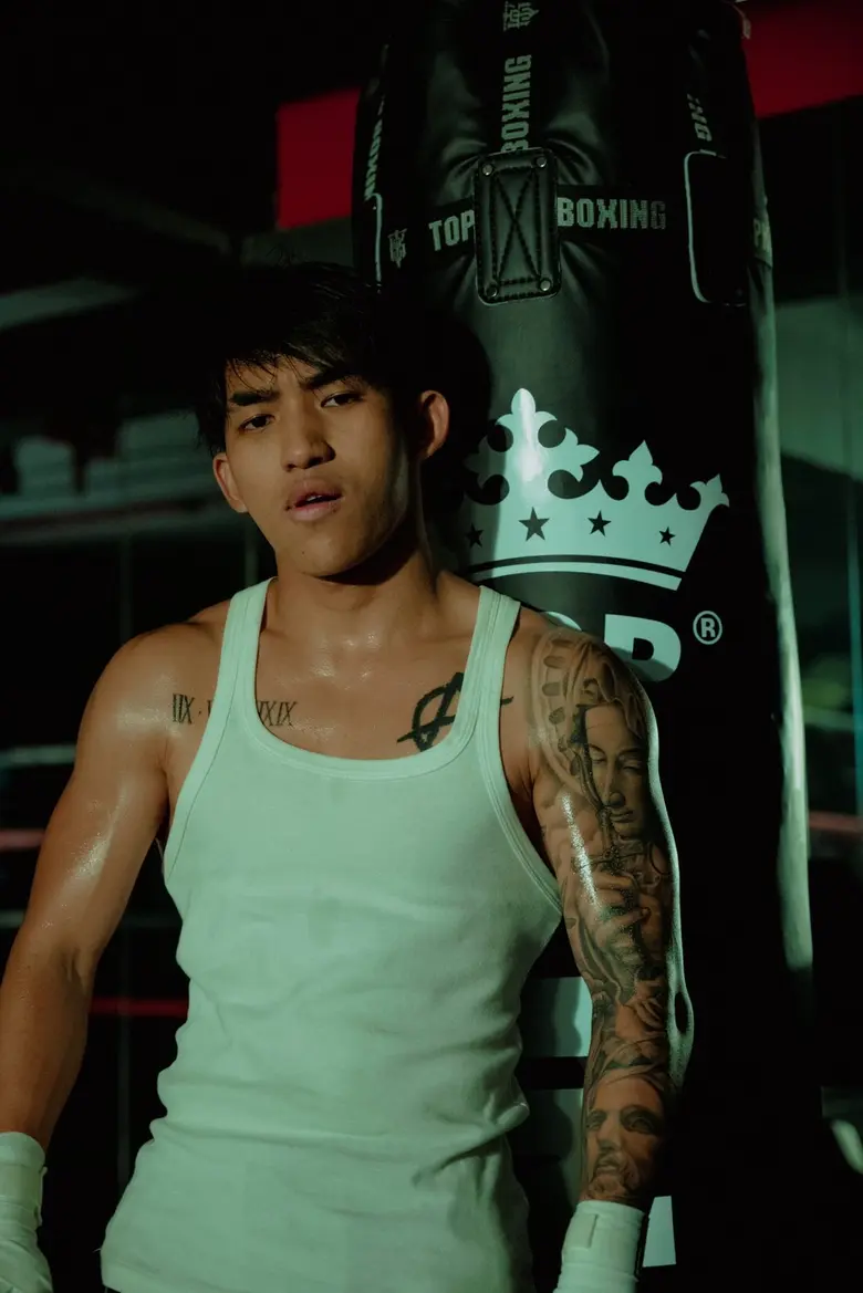 "IRONBOY" ส่งเพลงใหม่ "มาดิ" ปลุกใจคนท้อ ไม่ว่าจะเจออุปสรรคแค่ไหน ก็พร้อมลุกขึ้นสู้ต่อ!! ได้ "จ๋าย ไททศมิตร" ร่วมเสริมให้เพลงมีมิติ และหนักแน่นขึ้น