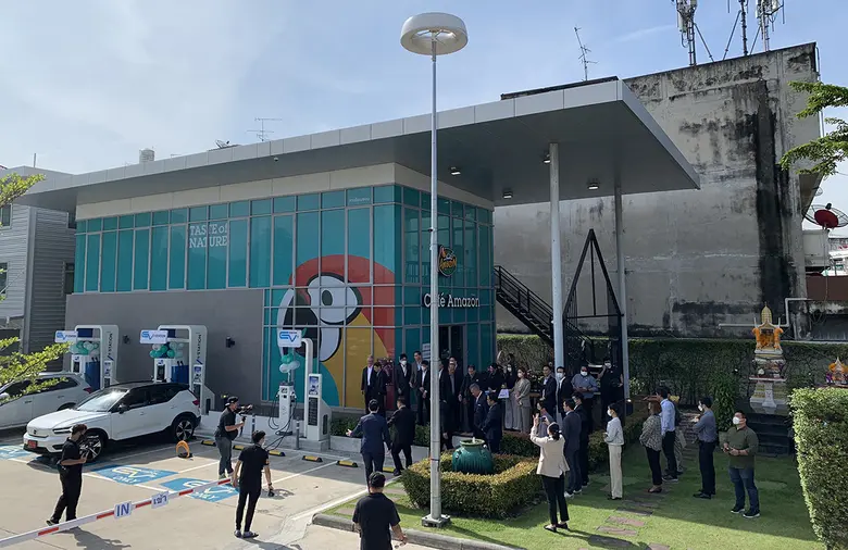 PLANET จับมือ OR ยกระดับ Cafe Amazon เปิดสาขาต้นแบบ สุดล้ำด้านเทคโนโลยี รองรับไลฟ์สไตล์ใหม่ยุคดิจิทัลเล็งขยายสาขาเพิ่มในอนาคต