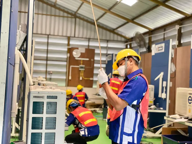 สถาบันพัฒนาฝีมือแรงงาน 17 ระยอง ร่วมกับ บ...