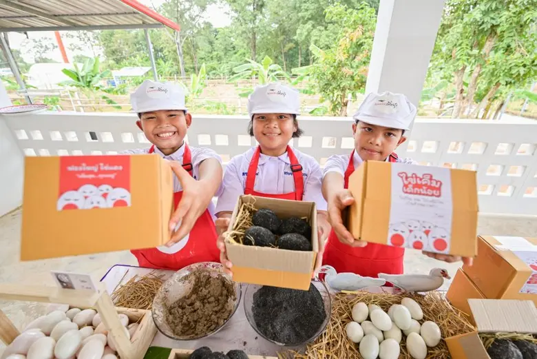 ไปรษณีย์ไทยพัฒนาโรงเรียน ตชด. ไปรษณีย์ไทยฯ อุดรธานี หนุนเยาวชนห่างไกล สนุก เท่าทันทุกการเรียนรู้