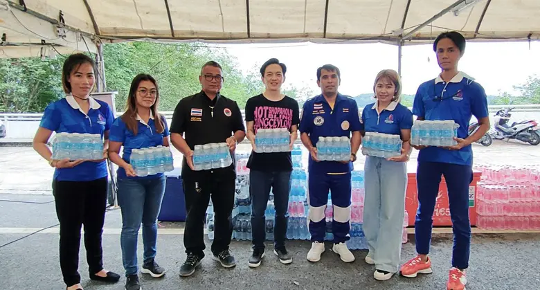 นายแจ็คกี้ เธีย ผู้จัดการทั่วไปศูนย์การค้...