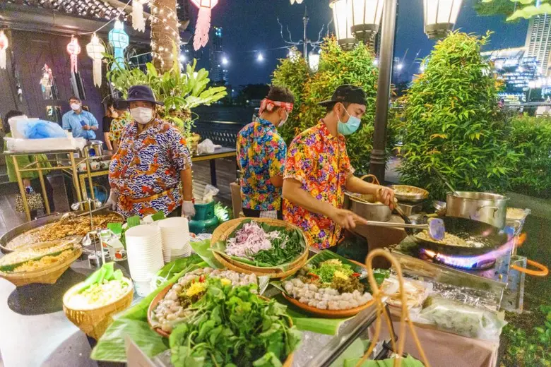 โรงแรมแชงกรี-ลา กรุงเทพฯ ขอเชิญคุณพร้อมคร...