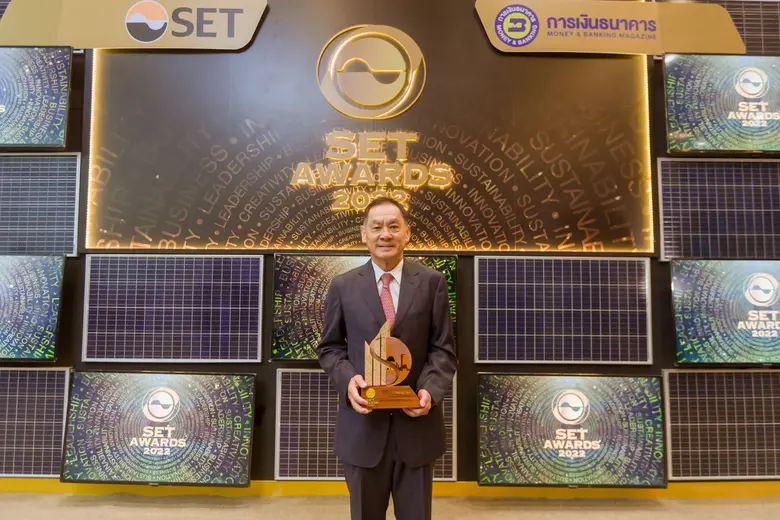 โรงพยาบาลพระรามเก้า (PR9) เฉิดฉายอย่างภาคภูมิ คว้ารางวัล Rising Star Sustainability Awards ในงาน SET Awards 2022