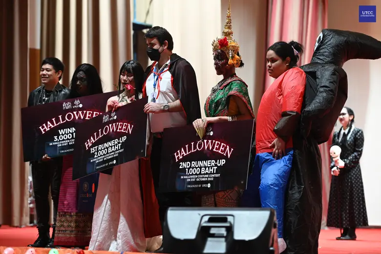 วิทยาลัยนานาชาติ ม.หอการค้าไทย UTCC ISM มอบรางวัลการแต่งกายผียอดเยี่ยม