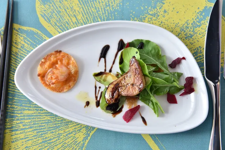 Hotel Clover ชวนสัมผัสประสบการณ์อาหารชั้นเลิศ