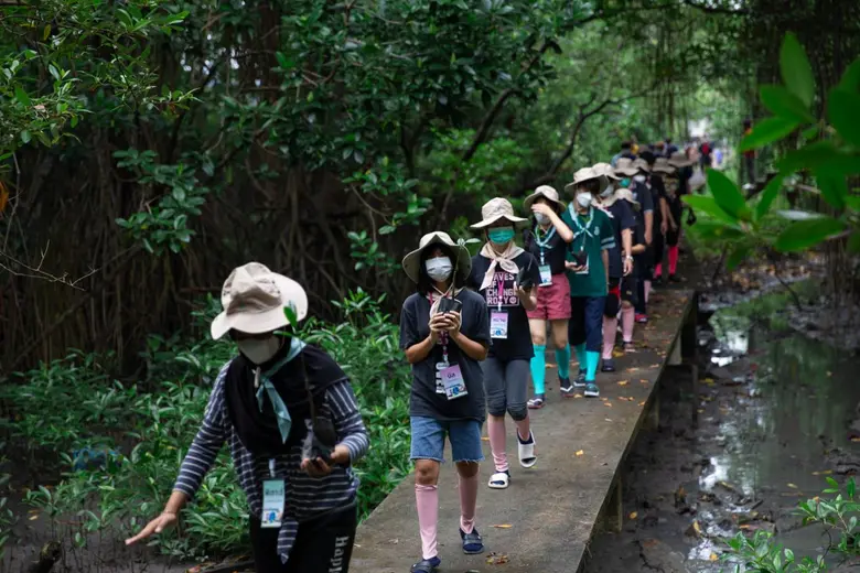 บ้านปู-มหิดล ปลุกพลังคนรุ่นใหม่ใน "ค่ายเพาเวอร์กรีน ปีที่ 17"  พา 50 เยาวชนลงพื้นจริง เรียนรู้ทางออกปัญหาสิ่งแวดล้อม พร้อมสร้างโครงงานวิทย์ภายใต้แนวคิด "เริ่มเพื่อโลก"