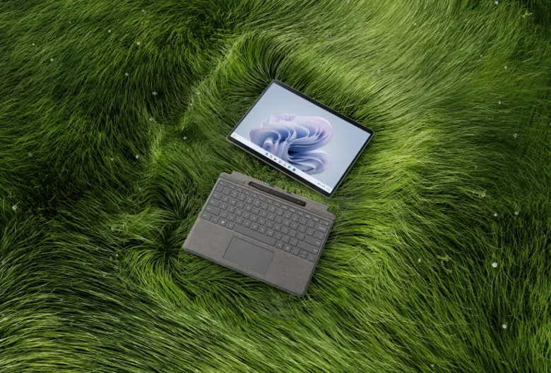 เปิดตัว Surface ใหม่ ที่พร้อมยกระดับ Windows PC ไปอีกขั้น สู่ยุคใหม่ที่ทุกอย่างใช้คอมพิวเตอร์ประมวลผล