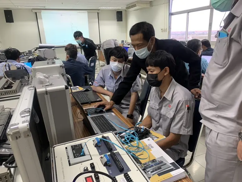 สถาบันพัฒนาบุคลากรในอุตสาหกรรมยานยนต์และช...