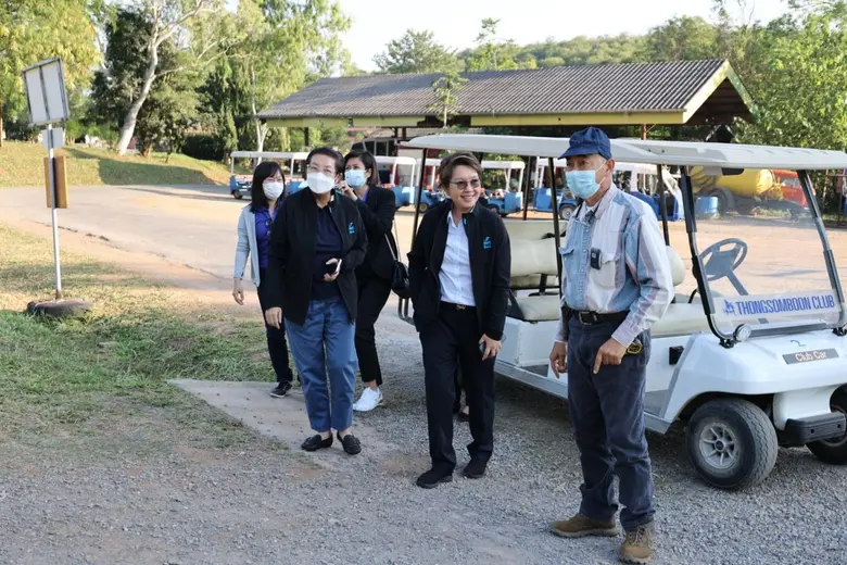 ธนาคารพัฒนาวิสาหกิจขนาดกลางและขนาดย่อมแห่...