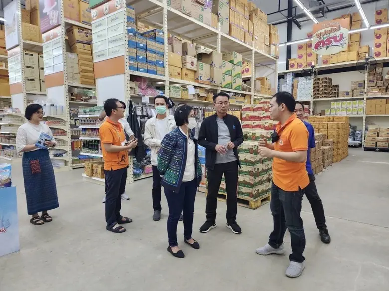 SME D Bank ลงพื้น 3 จังหวัดภาคอีสาน 'นครราชสีมา-บุรีรัมย์-สุรินทร์'   เยี่ยมชมกิจการลูกค้า ยกระดับธุรกิจ ผ่าน 'เติมทุนคู่พัฒนา' สู่การเติบโตที่ยั่งยืน