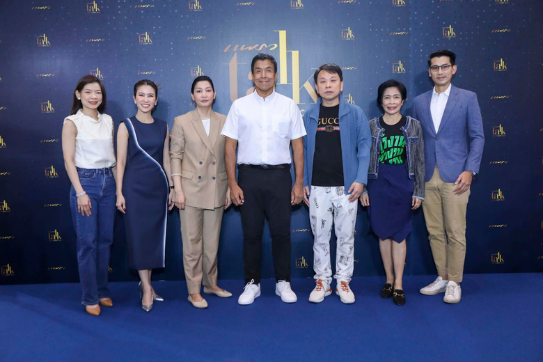 สร้างแรงบันดาลใจให้แก่ผู้คนไปเป็นที่เรียบ...