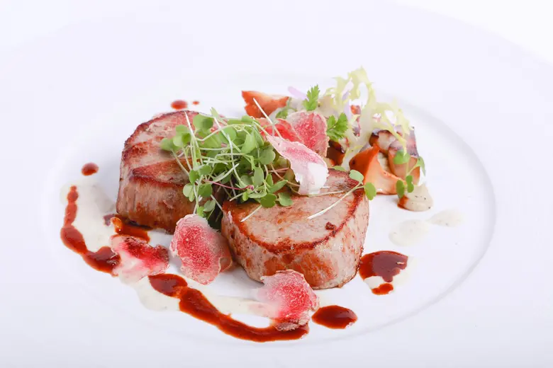 ร่วมสัมผัสรสชาติอันโอชะของเห็ดทรัฟเฟิลขาวอัลบา ตอลดเดือนพฤศจิกายนนี้ ณ ห้องอาหารเรดสกาย โรงแรมเซ็นทาราแกรนด์ฯ เซ็นทรัลเวิลด์