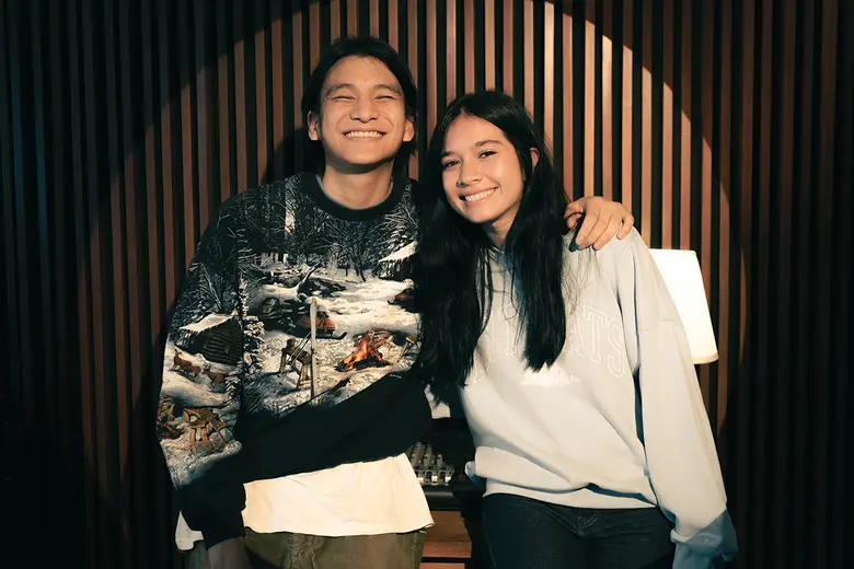 "วาเลนติน่า พลอย" Song & Writer สาวลูกครึ...