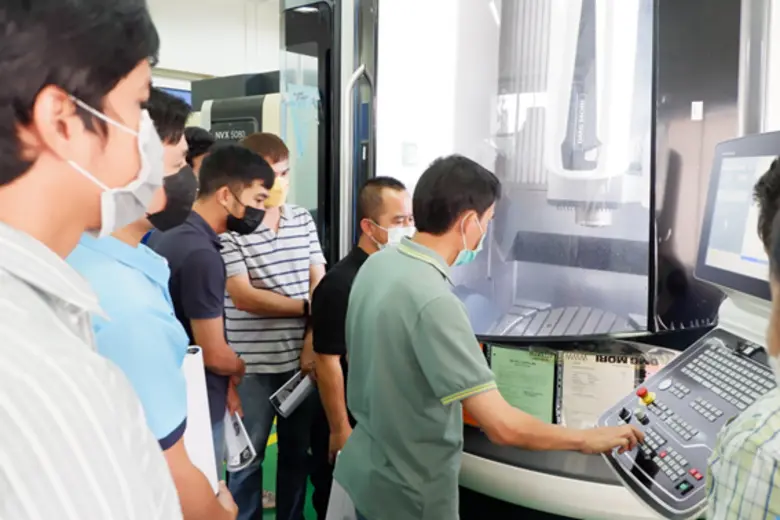 สถาบันพัฒนาบุคลากรในอุตสาหกรรมยานยนต์และช...