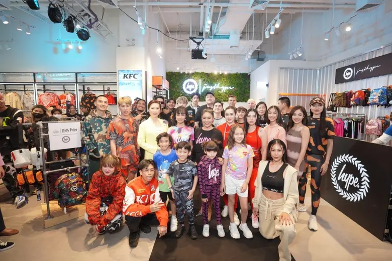 ไฮป์ ดึงตัว แซนดี้ เข้าร่วมเดินแบบเปิดตัวแฟลกชิปสโตร์แห่งแรกในประเทศไทย พร้อมผนึกกำลังลุยโปรเจคมอเตอร์สปอร์ตร่วมกันในปีหน้า