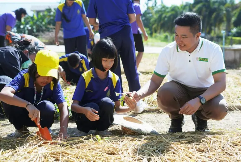 เมื่อวันที่ 11 พฤศจิกายน 2565 -นางประทุมภ...