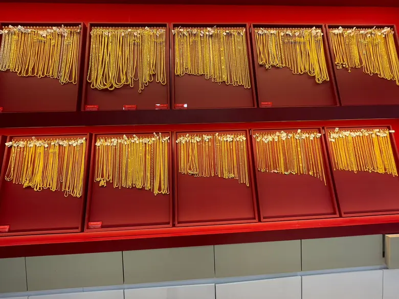 ห้างทองพรีเมี่ยมโกลด์เยาวราช เปิดตัวสาขาราชพฤกษ์-ชัยพฤกษ์