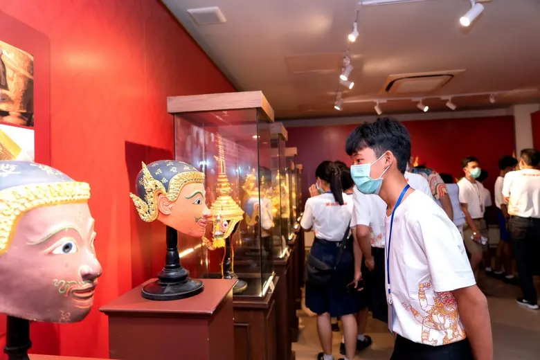 กลุ่มธุรกิจการเงินเกียรตินาคินภัทร ร่วมส่...