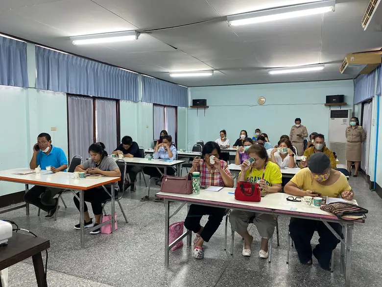 นางสาวธัญรัศม์ ศรีริพราหมณ์ ผู้อำนวยการสำ...