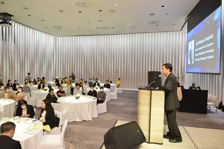 ถิรพันธุ์ สรรพกิจ รองผู้จัดการ หัวหน้าสาย...