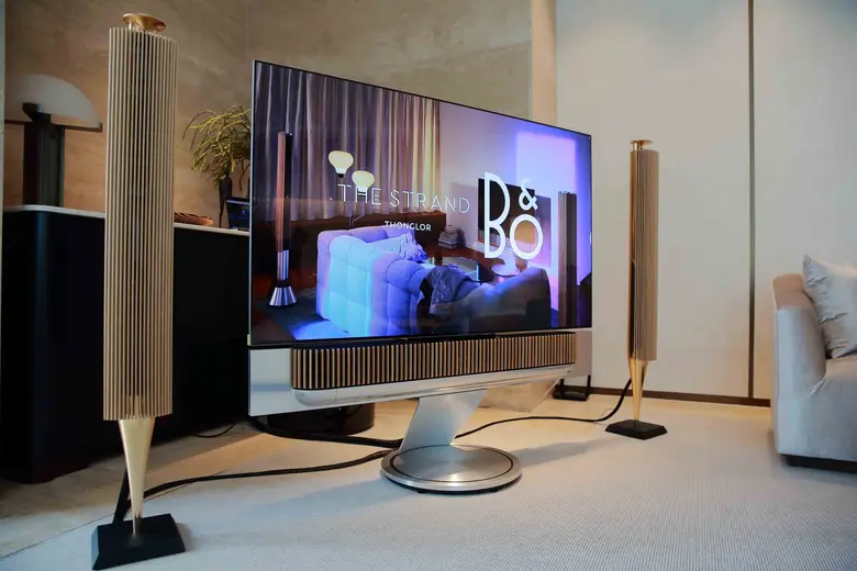 คอนโด The Strand Thonglor X แบง แอนด์ โอลูฟเซน (B & O) โชว์การแมทช์ชุดโฮมเธียเตอร์ที่สุดแห่งปี ส่งมอบความหรูหรา ที่สุดของการดีไซน์