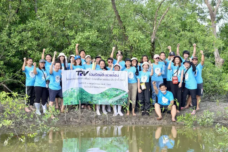 คุณประเสริฐ เรืองเลิศสถิตกุล ผู้อำนวยการอ...