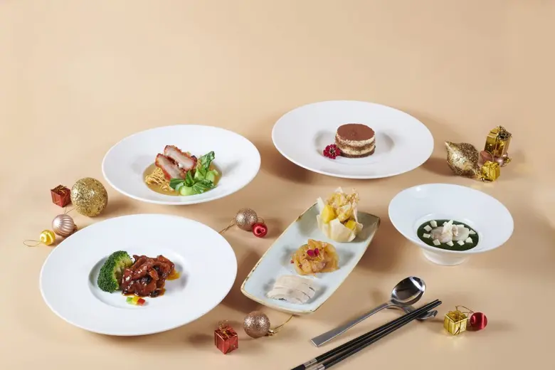 สัมผัสประสบการณ์ทานเซ็ตเมนูอาหารจีนไสตล์ก...