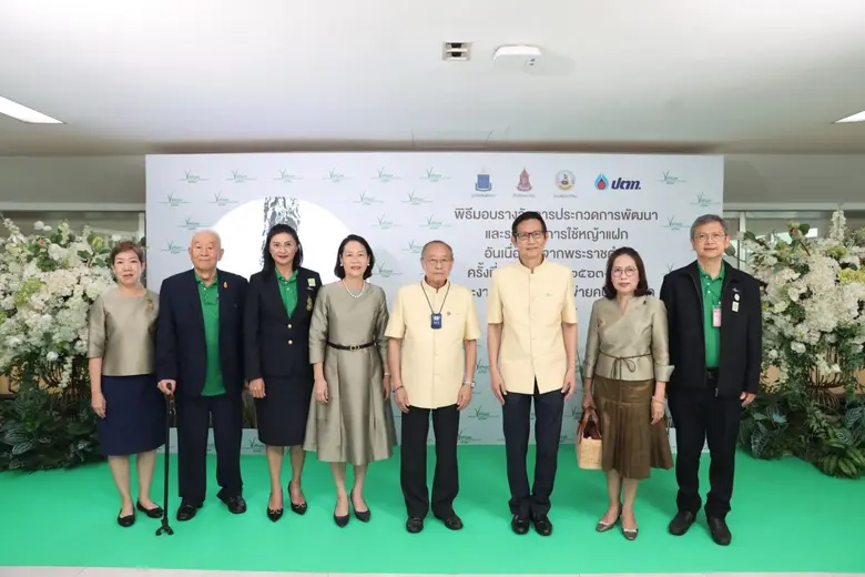 ดร.สุเมธ ตันติเวชกุล เลขาธิการมูลนิธิชัยพ...