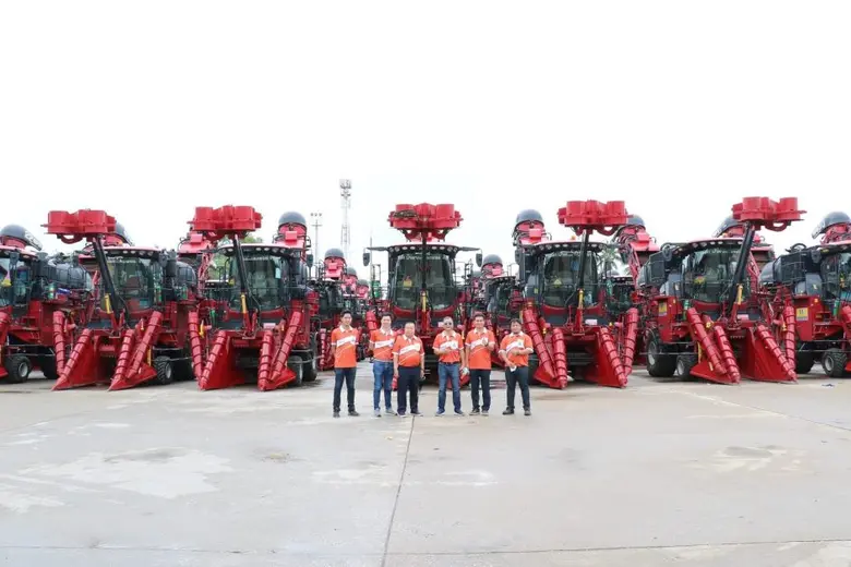 โรงงานน้ำตาลนครเพชร เดินแผนสร้างความเข้มแข็งให้แก่ชาวไร่อ้อยคู่สัญญาหลังฟื้นฟูกิจการแล้วเสร็จ ลุยส่งเสริมชาวไร่ปลูกอ้อย พร้อมเปิดรับผลผลิตอ้อย ประจำฤดูการผลิตปี 2565/66