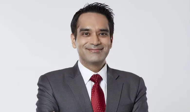 ดร.อมรเทพ จาวะลา ผู้ช่วยกรรมการผู้จัดการใ...