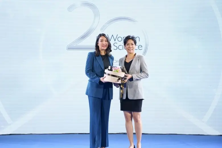 นักวิจัย คณะวิทยาศาสตร์ ม.อ. คว้าทุนวิจัยลอรีอัล ประเทศไทย "เพื่อสตรีในงานวิทยาศาสตร์" ศึกษาด้านนิเวศสรีรวิทยาเพื่อเพิ่มความสำเร็จในการฟื้นระบบนิเวศหญ้าทะเล