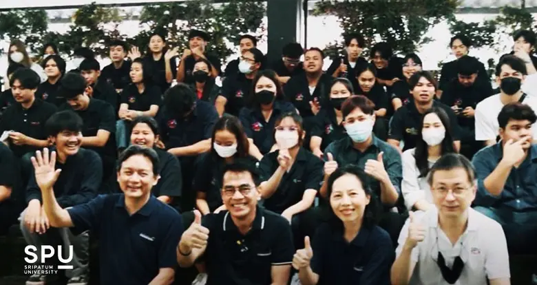 ผศ.ดร.วริสรา เลิศไพฑูรย์พันธ์ อาจารย์คณะว...