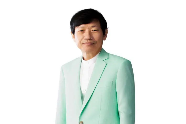 นายสมชัย เตชะวณิช ประธานเจ้าหน้าที่การตลา...