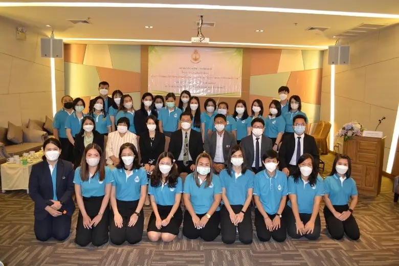 รองศาสตราจารย์ ดร.สุบิน ยุระรัช ผู้อำนวยก...