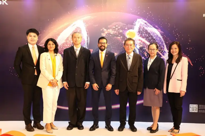 สมาคมอุรเวชช์แห่งประเทศไทย ในพระบรมราชูปถ...