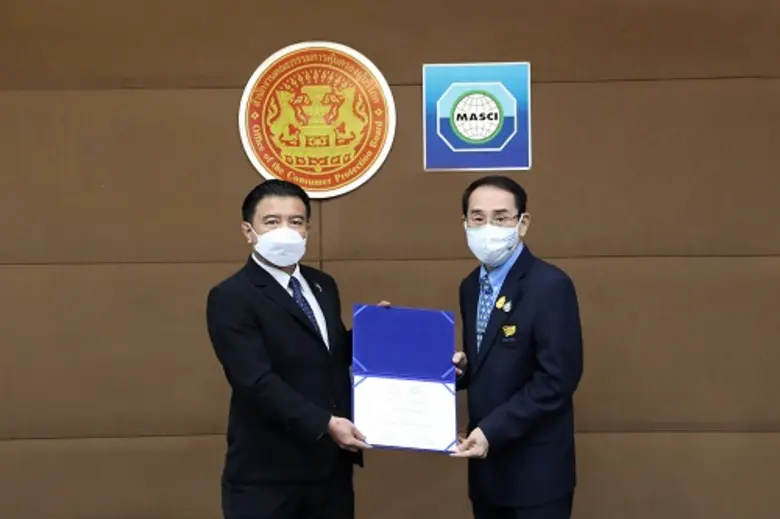 นายธีรวัฒน์ จันทรสมบูรณ์ ที่ปรึกษาหน่วยงานสายด่วนผู...