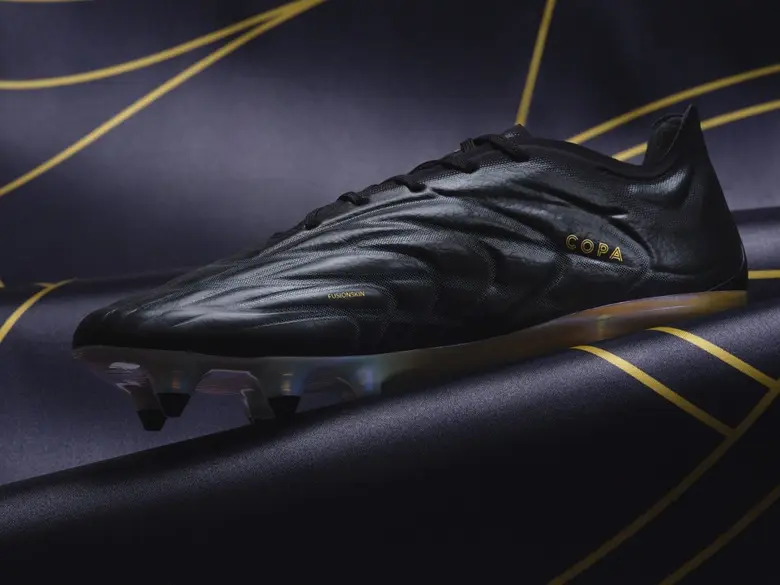 อาดิดาส เปิดตัว COPA PURE รองเท้าฟุตบอลรุ่นลิมิเต็ดอิดิชัน ดีไซน์จากประวัติศาสตร์ฟุตบอลอันเลื่องชื่อ เพื่อแฟนพันธุ์แท้โดยเฉพาะ