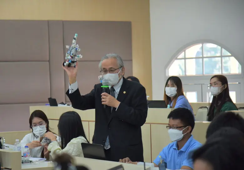 สถาบันวิจัยและพัฒนาวิชาชีพครูสำหรับอาเซียน มหาวิทยา...