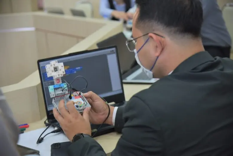 สถาบันฯ วิจัยครูอาเซียน ส่งเสริมการเรียนรู้ด้าน Computational Thinkingเพื่อพัฒนาการเรียนการสอนผ่านครูสู่นักเรียน