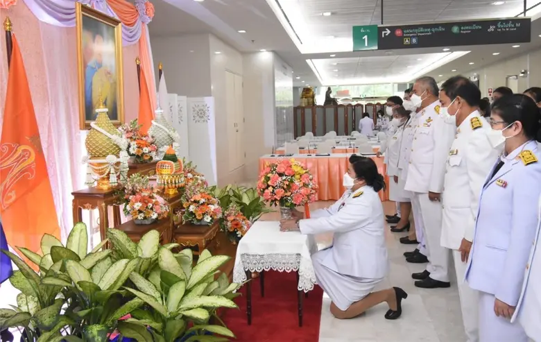 ดร.วิภารัตน์ ดีอ่อง ผู้อำนวยการสำนักงานกา...