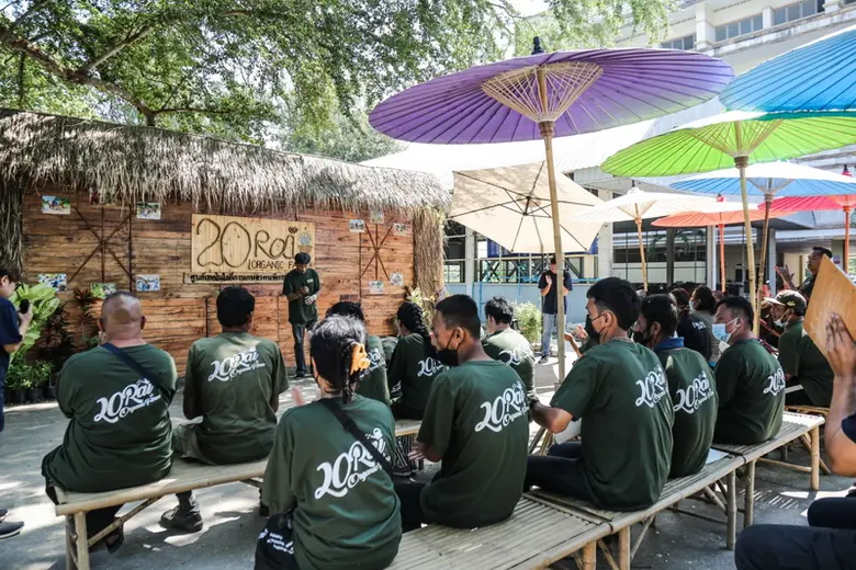 มูลนิธิพระมหาไถ่ฯ ร่วมยินดีกับผู้อบรม จบหลักสูตรเศรษฐกิจพอเพียง #รุ่น1 มุ่งสร้างงาน - อาชีพคนพิการ…