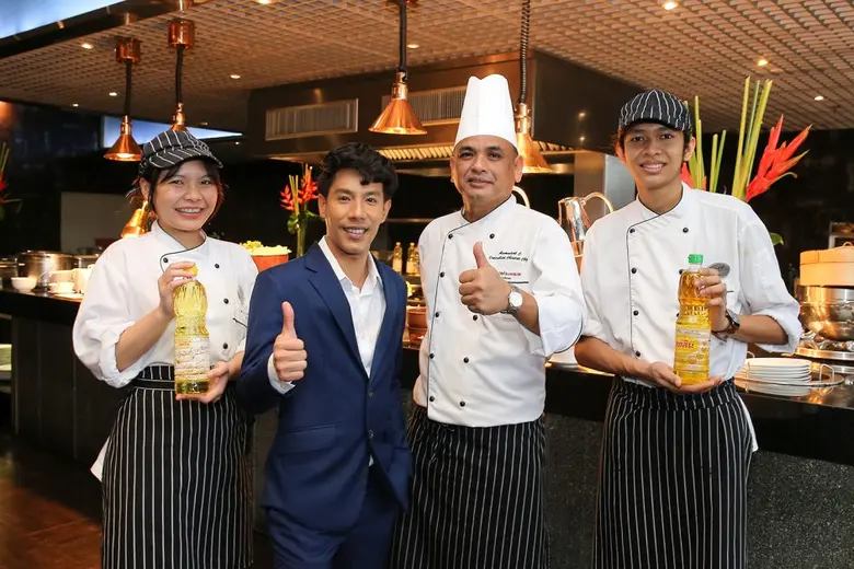 นายเอกภัท เตมียเวส ประธานเจ้าหน้าที่บริหา...