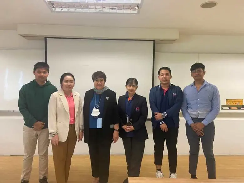 สำนักหอสมุด มหาวิทยาลัยศรีปทุม ให้บริการว...