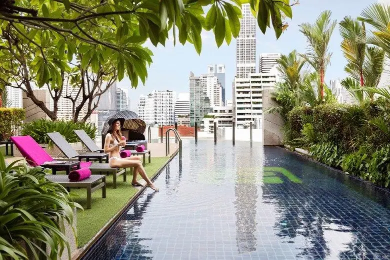 Aloft Bangkok Sukhumvit 11, Marriott Bonv...